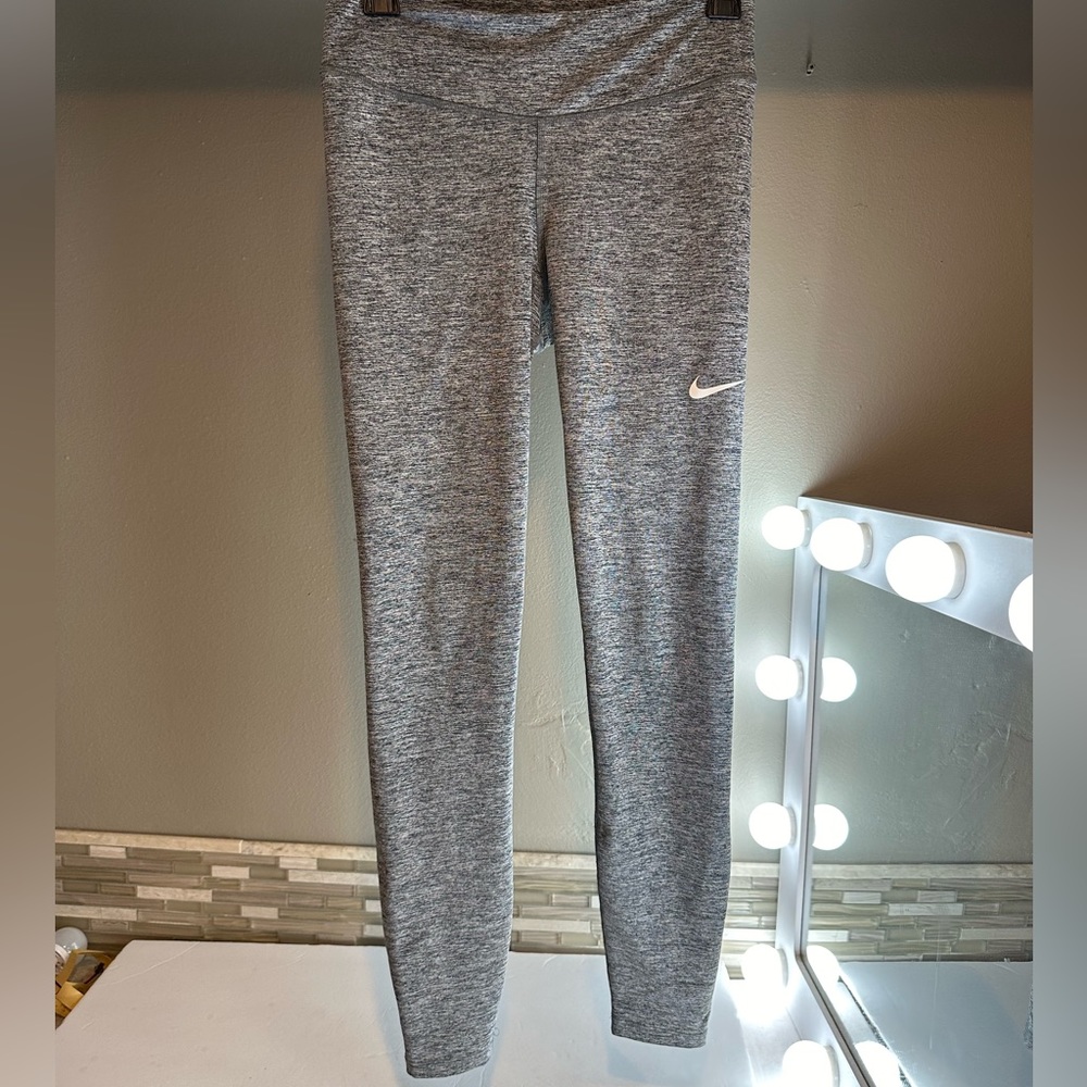 Grey Dri-Fit Nike Leggings Size Small